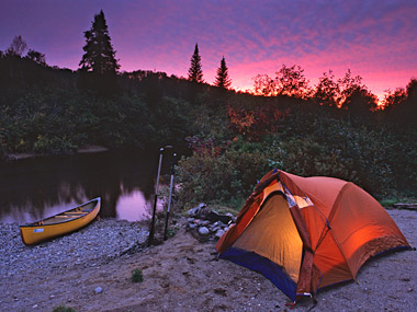 photo_canot_camping.jpg
