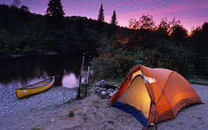 Canot camping
